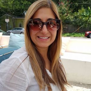 Meet your Posher, Fatima
